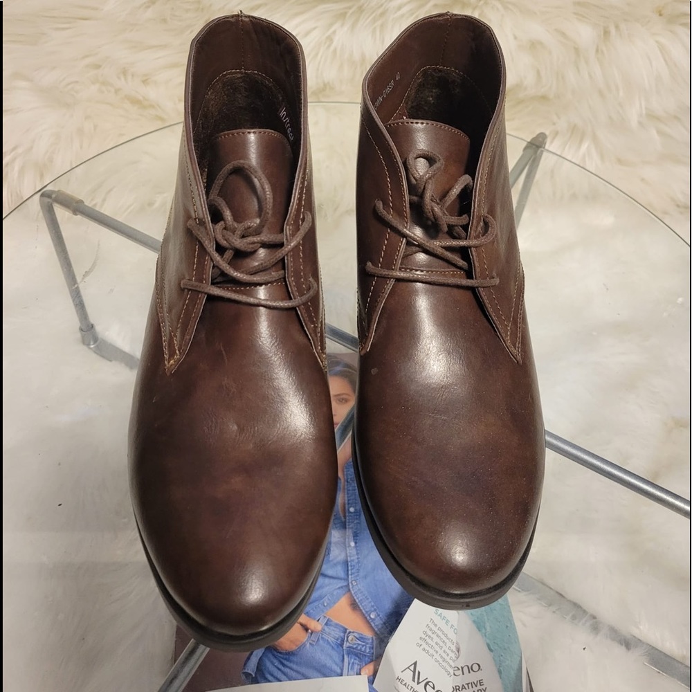 BROWN FAUX LEATHER LACE UP BOOTIES